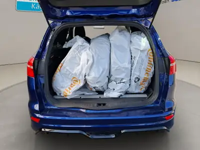 Ford Focus Station Wagon 1.5 TDCi 120 — Diesel économe, spacieux et fiable — Miniature 10