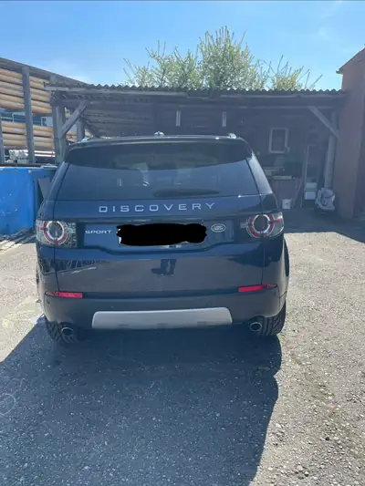 Land Rover Discovery Sport 2.0 TD4 HSE — 7 places, diesel efficace, 109'000 km — interior