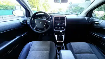 Dodge Caliber 2.0 — Compacte polyvalente, moteur fiable 156 ch, sans sinistre — Miniature 9