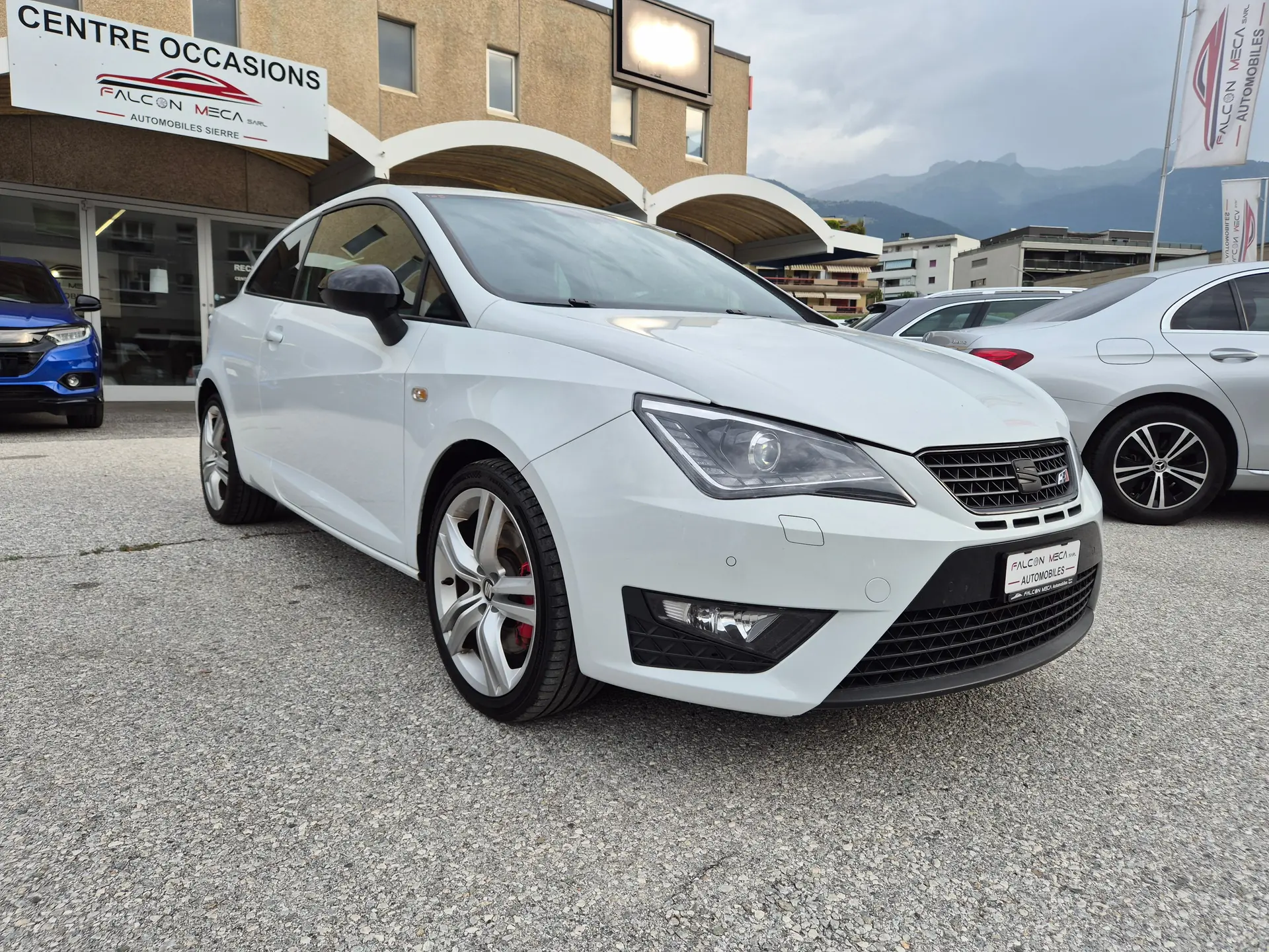 SEAT Ibiza SC 1.8 TSI Cupra — Sportive compacte, 192 ch et finition premium
