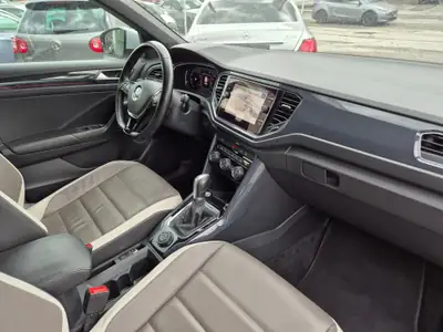 VW T-Roc 2.0 TSI Sport DSG 4Motion — SUV compact dynamique, 4x4 intégral et garantie 12 mois — Miniatura 15