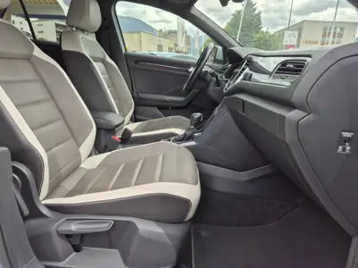 VW T-Roc 2.0 TSI Sport DSG 4Motion — SUV compact dynamique, 4x4 intégral et garantie 12 mois — Miniatura 19
