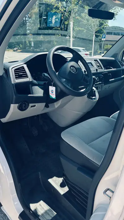 VW T6 2.0 TDI 102 Entry — Utilitaire robuste, seulement 87'000 km — Miniatur 7