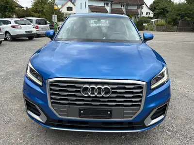 Audi Q2 1.4 TFSI Sport — SUV urbain dynamique, sans accident, révisions à jour — cruscotto