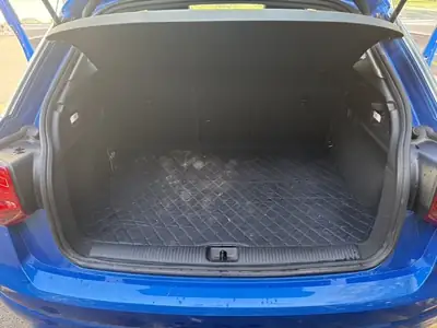 Audi Q2 1.4 TFSI Sport — SUV urbain dynamique, sans accident, révisions à jour — Miniatura 13