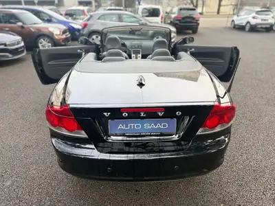 Volvo C70 2.4i Summum — Cabriolet élégant, moteur atmosphérique 170 ch — Miniature 12