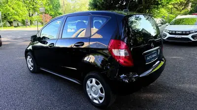 Mercedes-Benz A 160 CDI Élégance — Diesel économique, 160 000 km, sans sinistre — arrière