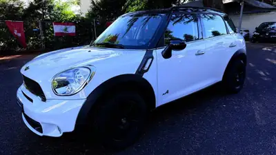 MINI Countryman Cooper S ALL4 — SUV compact sportif, transmission intégrale, 129'000 km — arrière