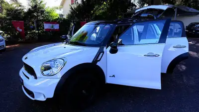 MINI Countryman Cooper S ALL4 — SUV compact sportif, transmission intégrale, 129'000 km — Miniature 11
