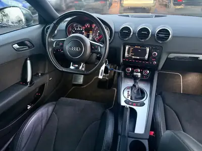 Audi TT Coupé 2.0 TFSI Quattro — Sportivité allemande, 232'000 km seulement — Miniature 9
