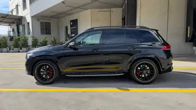 Mercedes-Benz GLE 53 AMG 4matic+ — SUV premium 457 ch, hybride essence, 84'000 km — rear view