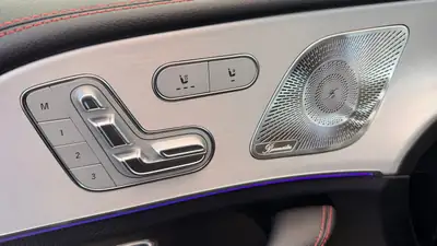 Mercedes-Benz GLE 53 AMG 4matic+ — SUV premium 457 ch, hybride essence, 84'000 km — Thumbnail 10