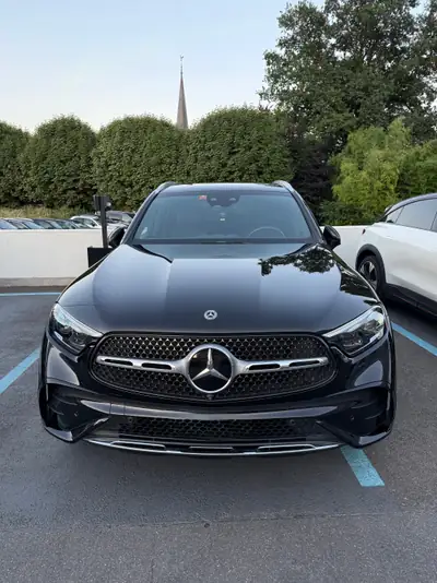 Mercedes-Benz GLC 300 AMG Line — SUV premium 4x4, 60'000 km, roues hiver incluses — Außenansicht
