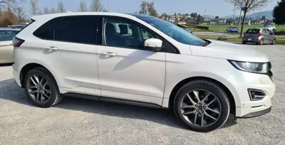 Ford Edge 2.0 TDCi 210 Sport 4x4 — SUV robuste, révisions complètes, 4 roues motrices — côté