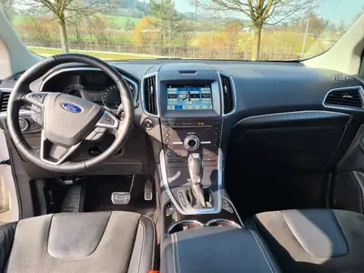 Ford Edge 2.0 TDCi 210 Sport 4x4 — SUV robuste, révisions complètes, 4 roues motrices — Miniature 7