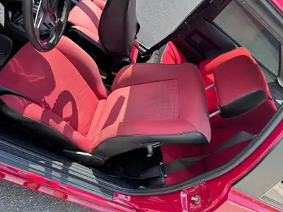 VW Scirocco 1.8 16V Scala — Coupé sportif vintage, moteur performant et design iconique — Miniatur 11
