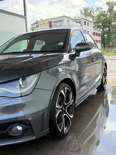 Audi A1 Sportback 1.4 TFSI 185 ch — Citadine dynamique, entretien soigné, sans accident — arrière