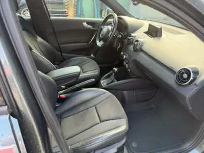Audi A1 Sportback 1.4 TFSI 185 ch — Citadine dynamique, entretien soigné, sans accident — Miniature 9