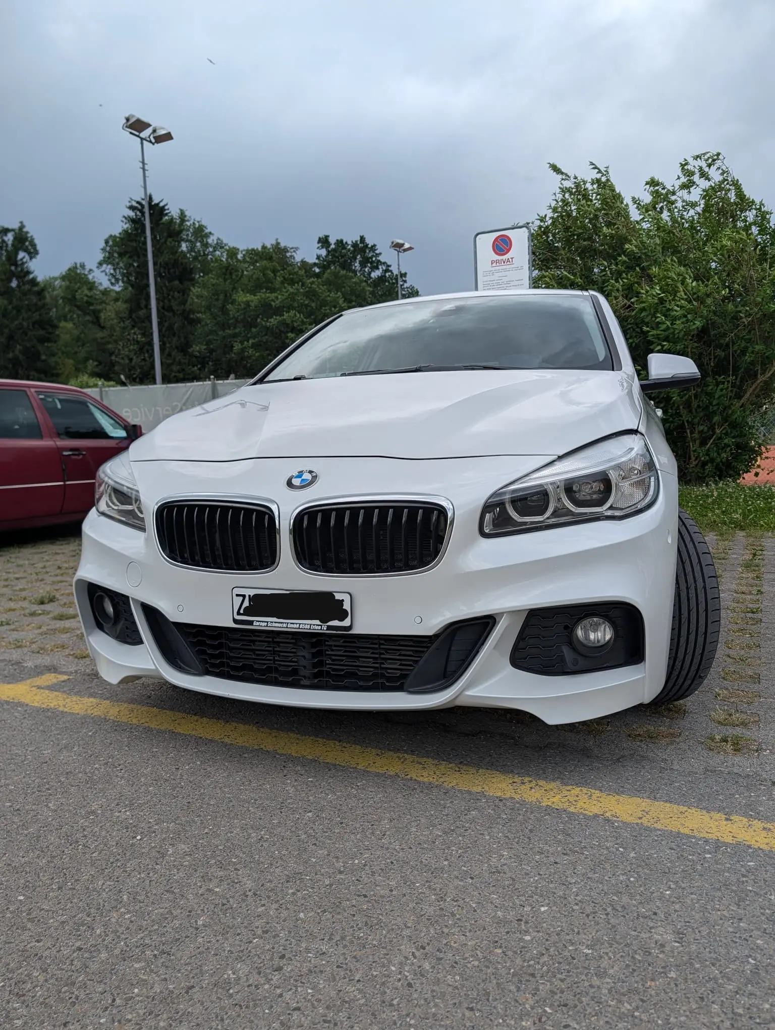 BMW 220 Active Tourer xDrive — Monospace polyvalent diesel, 190 ch et traction intégrale — vista esterna