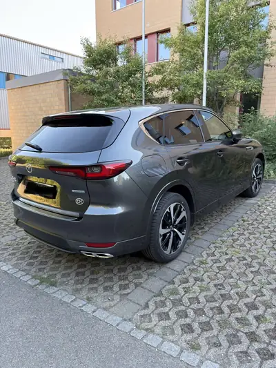 Mazda CX-60 2.5 PHEV Takumi — SUV hybride rechargeable, 43 500 km seulement — intérieur