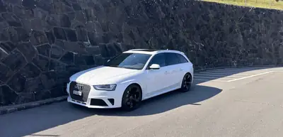 Audi RS4 4.2 V8 FSI Quattro — Break haute performance, 450 ch sans compromis — Seitenansicht