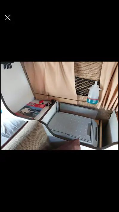 VW T2 1985 — Le mythique Combi vintage, 309'000 km, sans sinistre — Miniatura 8