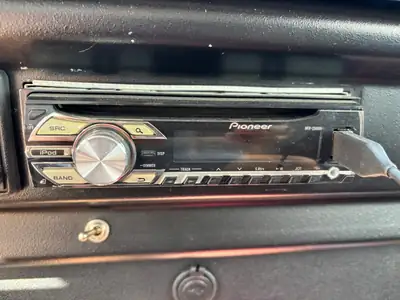 VW T2 1985 — Le mythique Combi vintage, 309'000 km, sans sinistre — Miniatura 9