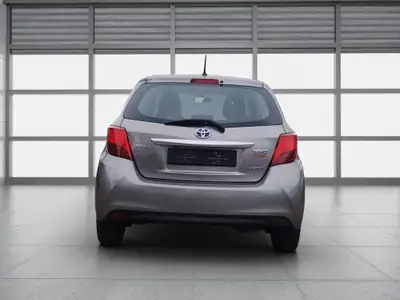 Toyota Yaris 1.5 Hybrid Luna — Citadine écologique et économique, entretien complet — détail