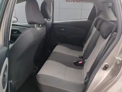Toyota Yaris 1.5 Hybrid Luna — Citadine écologique et économique, entretien complet — Miniature 12
