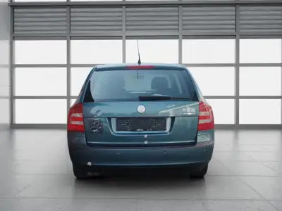 Skoda Octavia 1.9 TDI Swiss Adventure 4x4 — Monospace robuste et économe, entretien récent — détail