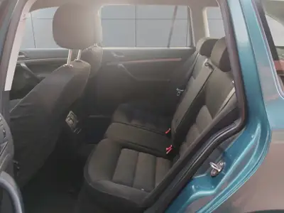 Skoda Octavia 1.9 TDI Swiss Adventure 4x4 — Monospace robuste et économe, entretien récent — Miniature 13