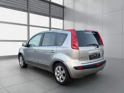 Nissan Note 1.6 Acenta — Monospace pratique, automatique, entretien récent — tableau de bord
