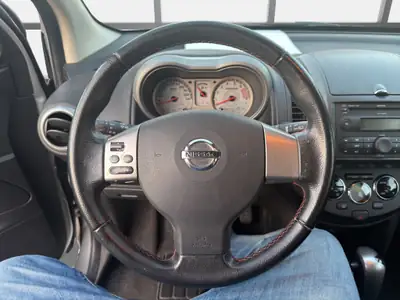 Nissan Note 1.6 Acenta — Monospace pratique, automatique, entretien récent — Miniature 10