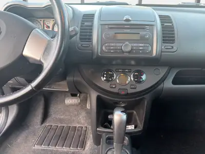 Nissan Note 1.6 Acenta — Monospace pratique, automatique, entretien récent — Miniature 13