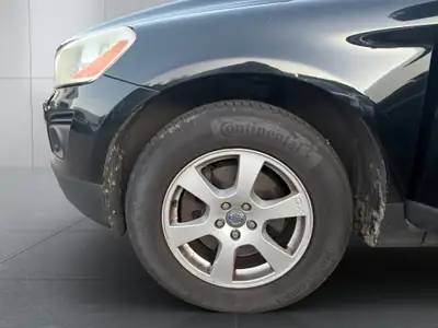 Volvo XC60 D5 AWD — SUV robuste diesel, transmission automatique, sans sinistre — Miniature 16
