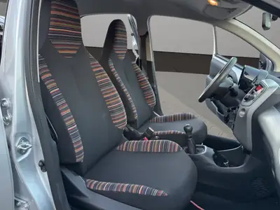 Citroën C1 1.0 e-VTi Stop&Start Shine — Petite citadine économique sans accident — Miniature 17