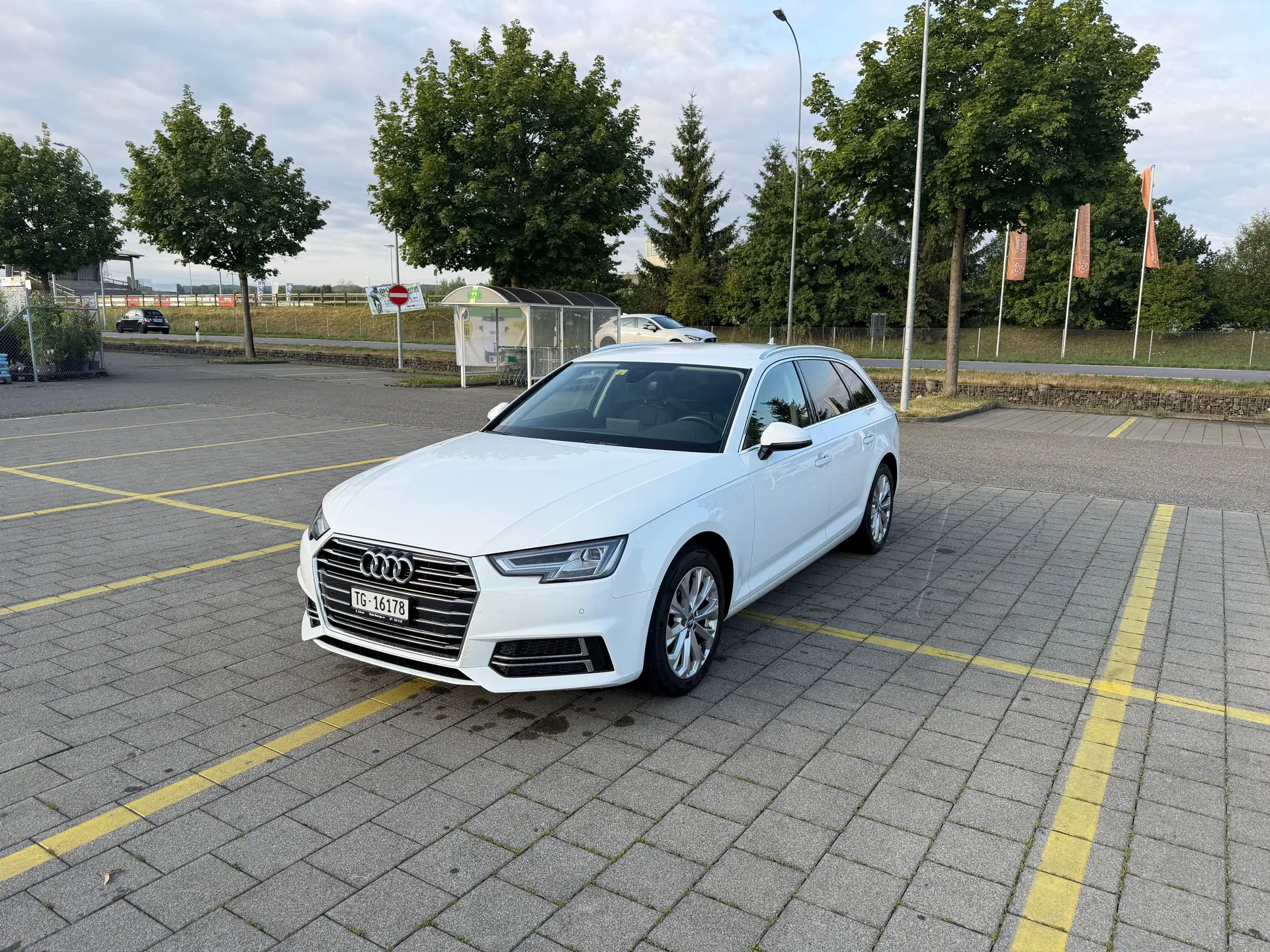 Audi A4 Avant 35 TDI S tronic — Break diesel performant, 94 400 km, toit panoramique