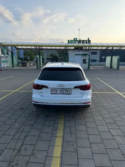 Audi A4 Avant 35 TDI S tronic — Break diesel performant, 94 400 km, toit panoramique — arrière