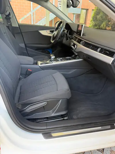 Audi A4 Avant 35 TDI S tronic — Break diesel performant, 94 400 km, toit panoramique — Miniature 7