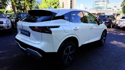 Nissan Qashqai 1.3 DIG-T MHEV Tekna Xtronic 4x4 — SUV hybride essence, 4 roues motrices, 176'000 km — détail