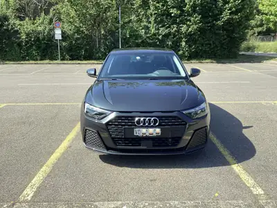 Audi A1 1.0 30 TFSI — Citadine dynamique, faible kilométrage et consommation maîtrisée — côté