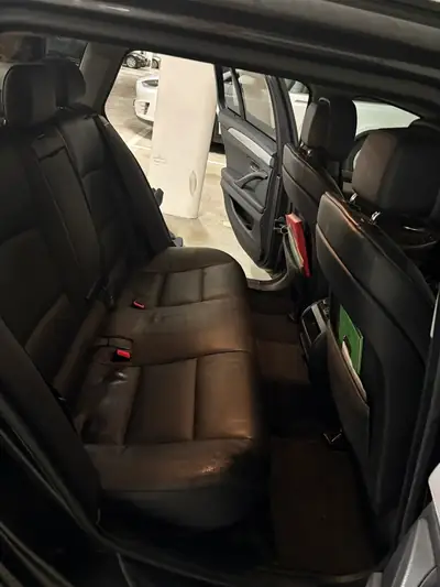 BMW 528i Break 2012 — Familiale élégante sans sinistre, entretien à jour — tableau de bord
