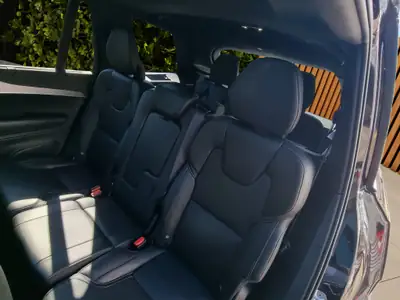 Volvo XC90 2.0 D5 Inscription — SUV 7 places premium, diesel efficace, 120'000 km — Miniature 14