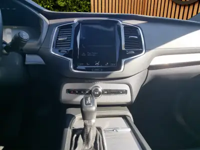 Volvo XC90 2.0 D5 Inscription — SUV 7 places premium, diesel efficace, 120'000 km — Miniature 17
