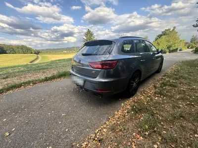 SEAT Leon 2.0 TSI 300 Cupra 4Drive — Berline dynamique, 4x4 intégral et faible kilométrage — intérieur