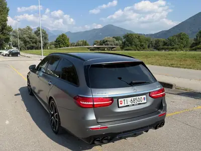 Mercedes-Benz E 53 AMG 4matic+ — Break haute performance, 457 ch, faible kilométrage — Heckansicht