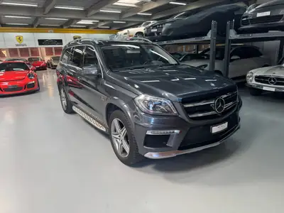 Mercedes-Benz GL 63 AMG — SUV 7 places haute performance, 557 ch — arrière
