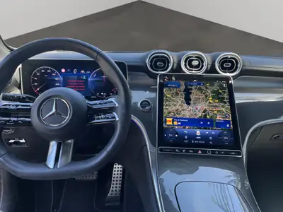 Mercedes-Benz GLC 400 e 4Matic — SUV hybride rechargeable, 381 ch et faible kilométrage — Miniature 7