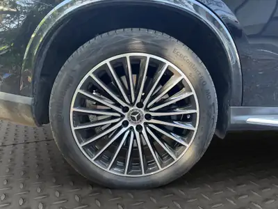 Mercedes-Benz GLC 400 e 4Matic — SUV hybride rechargeable, 381 ch et faible kilométrage — Miniature 10