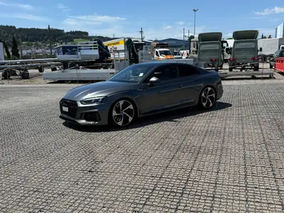 Audi RS5 Coupé 2.9 V6 TFSI 510 PS — Sportive haute performance avec Gewindefahrwerk KW — intérieur